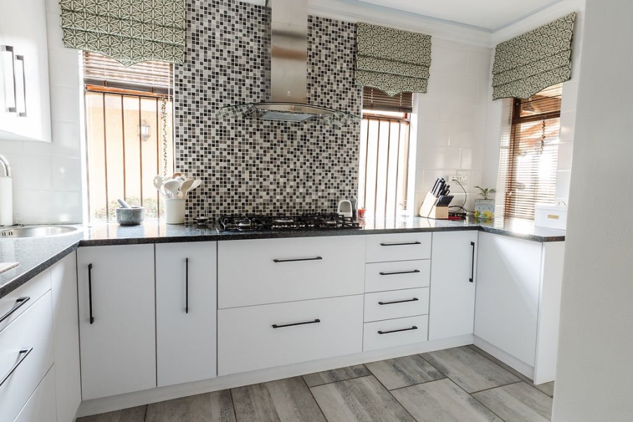 3 Bedroom Property for Sale in Pentagon Park Free State